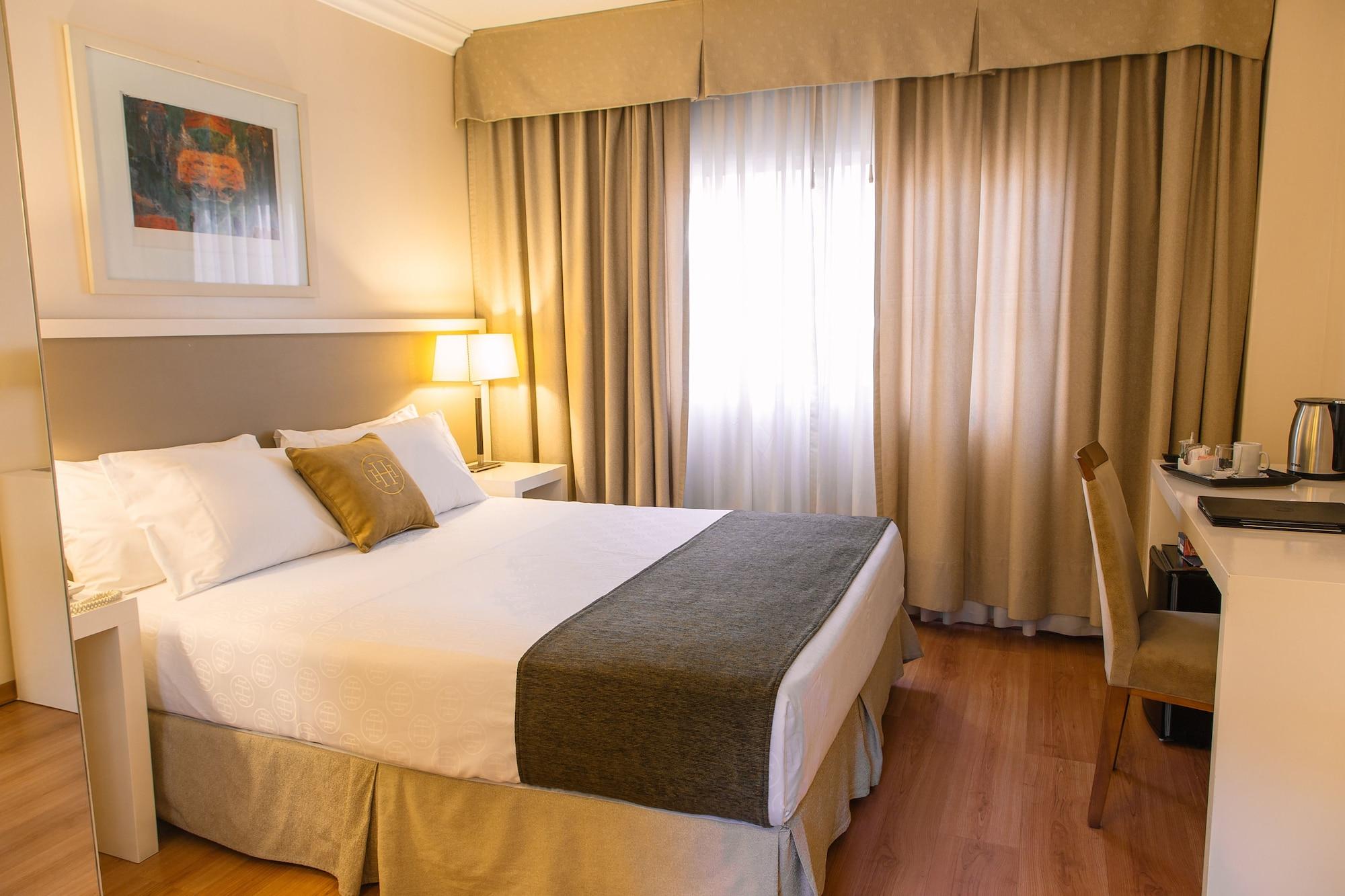 Huentala Hotel เมนโดซา ภายนอก รูปภาพ
