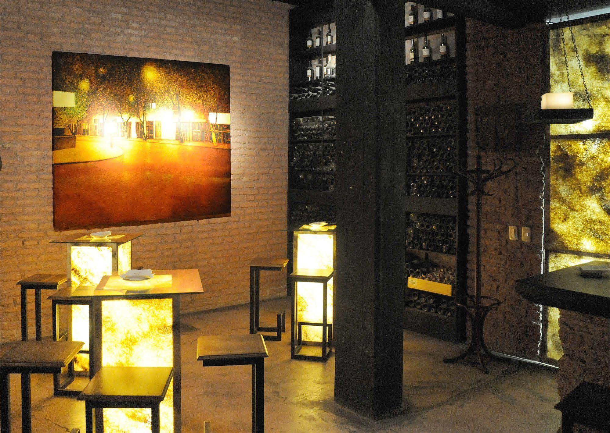Huentala Hotel เมนโดซา ภายนอก รูปภาพ